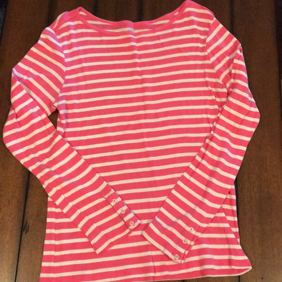 Bundle of long-sleeve women’s shirts. - Picture 2 of 6
